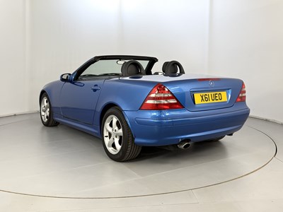 Lot 33 - 2001 Mercedes-Benz SLK 200
