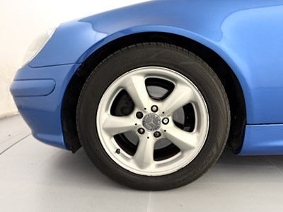 Lot 33 - 2001 Mercedes-Benz SLK 200