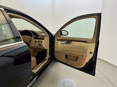 Lot 72 - 2007 Mercedes-Benz S320