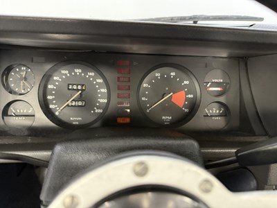 Lot 71 - 1980 Triumph TR8