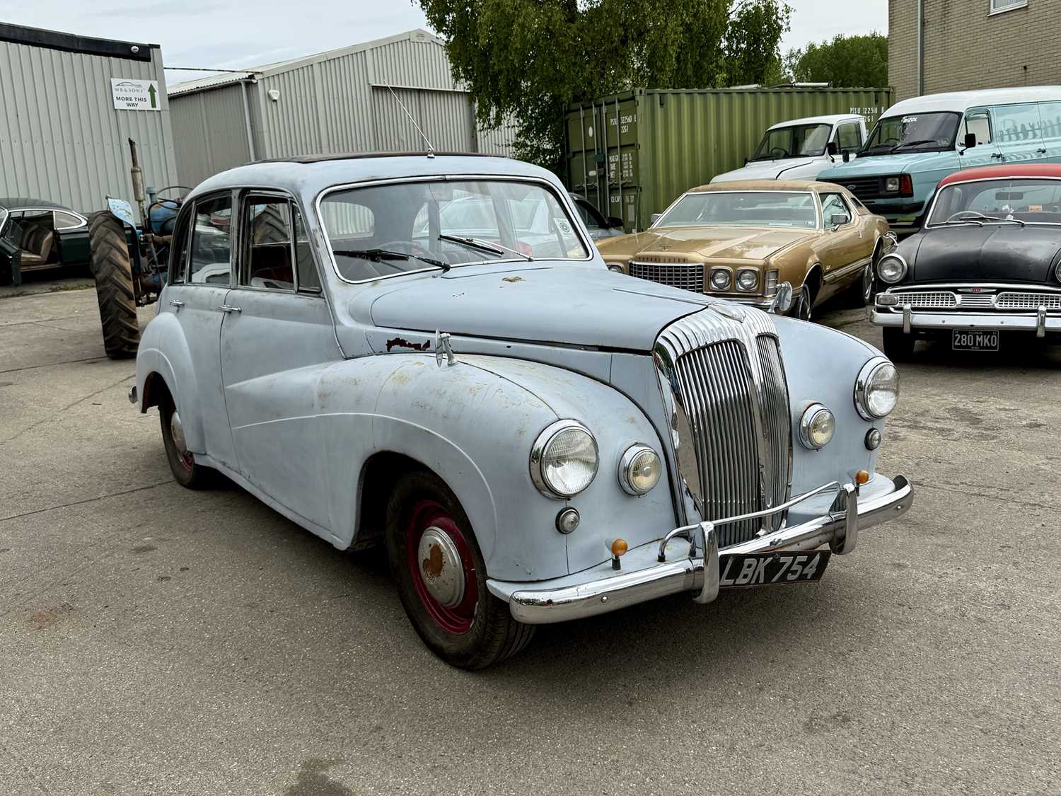 Lot 173 - 1955 Daimler Conquest