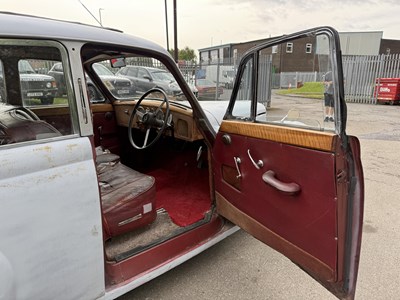 Lot 173 - 1955 Daimler Conquest