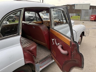 Lot 173 - 1955 Daimler Conquest