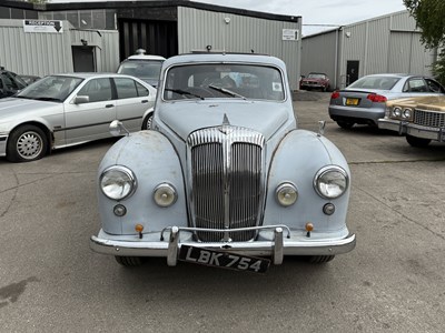 Lot 173 - 1955 Daimler Conquest