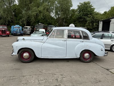 Lot 173 - 1955 Daimler Conquest
