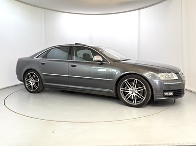 Lot 74 - 2008 Audi S8 V10