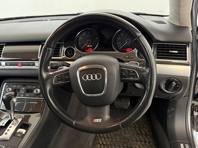 Lot 74 - 2008 Audi S8 V10