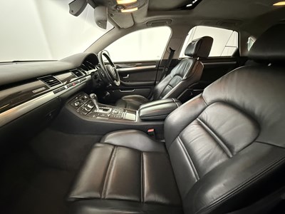 Lot 74 - 2008 Audi S8 V10