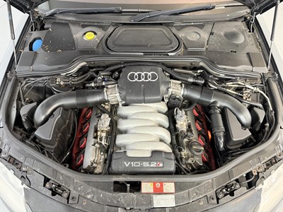 Lot 74 - 2008 Audi S8 V10