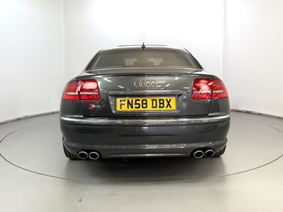 Lot 74 - 2008 Audi S8 V10