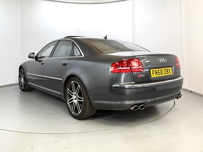 Lot 74 - 2008 Audi S8 V10