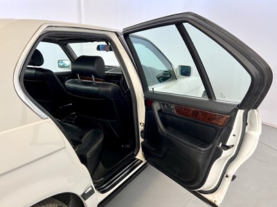 Lot 38 - 1992 BMW 735i