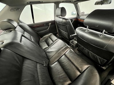 Lot 38 - 1992 BMW 735i