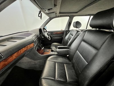 Lot 38 - 1992 BMW 735i