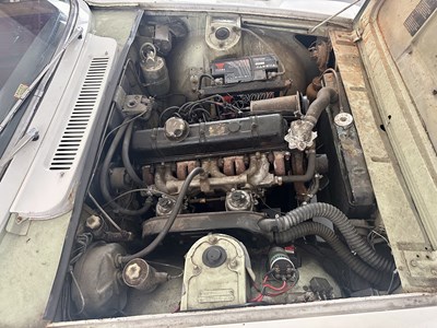 Lot 17 - 1966 Triumph 2000