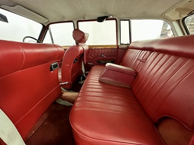 Lot 17 - 1966 Triumph 2000