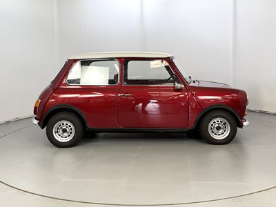 Lot 117 - 1976 Leyland Mini 1000