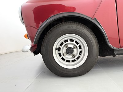 Lot 117 - 1976 Leyland Mini 1000