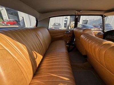 Lot 40 - 1975 Citroen DS23 Pallas