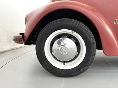 Lot 109 - 1972 Volkswagen Beetle