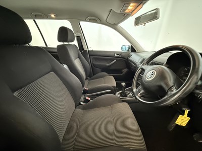 Lot 170 - 2001 Volkswagen Golf 2.0