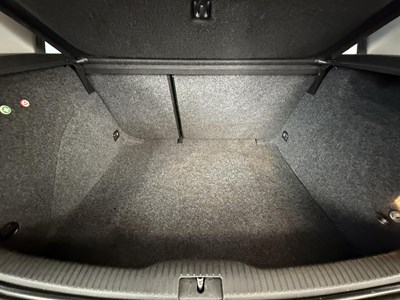 Lot 170 - 2001 Volkswagen Golf 2.0