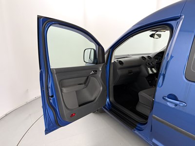 Lot 140 - 2013 Volkswagen Caddy