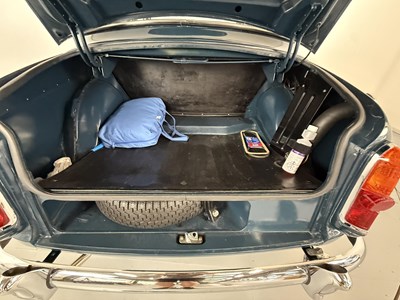Lot 2 - 1964 Wolseley 1500