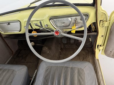Lot 5 - 1960 Ford Anglia