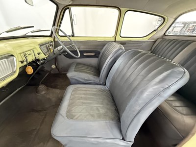 Lot 5 - 1960 Ford Anglia