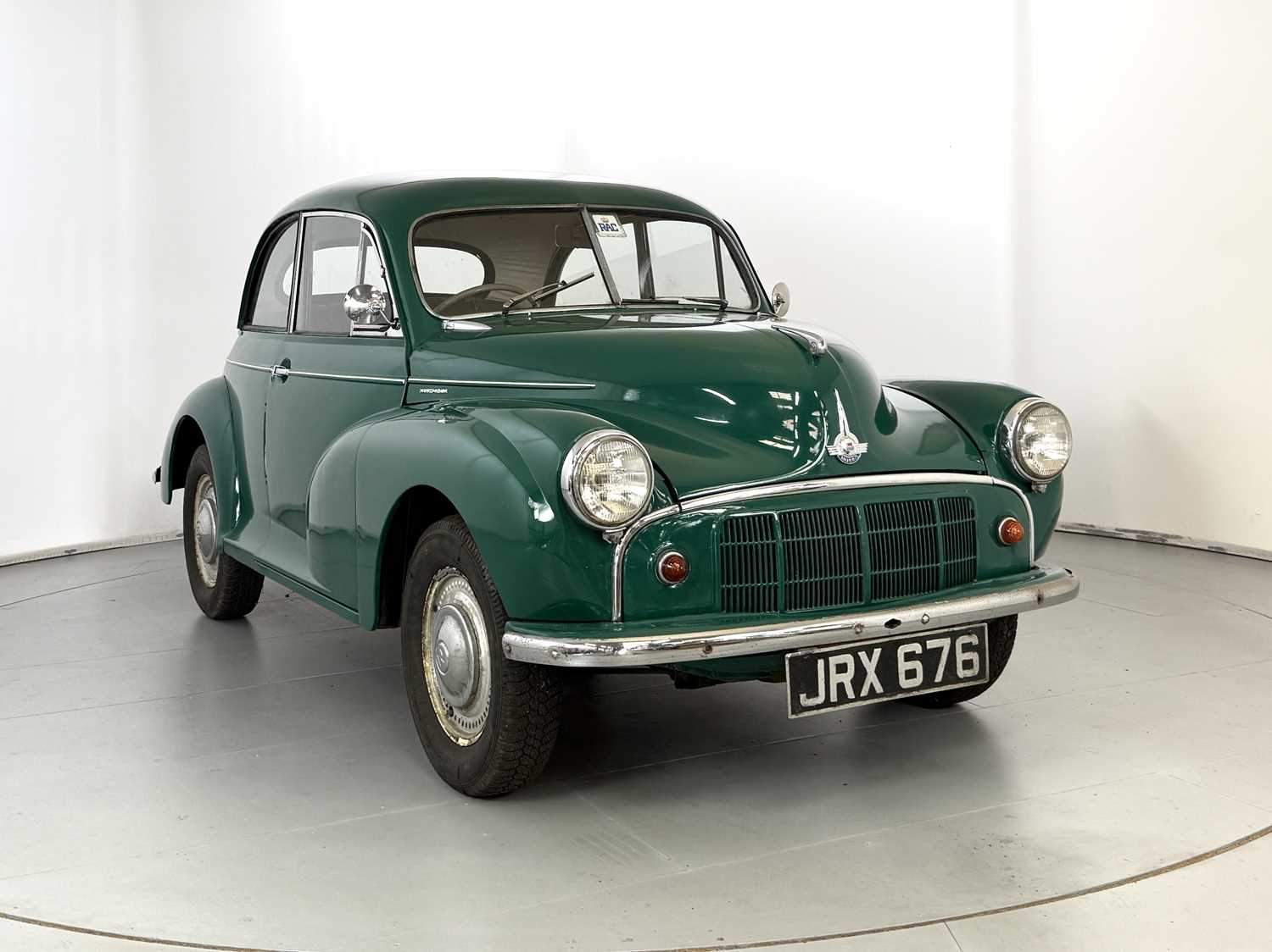 Lot 17 - 1954 Morris Minor