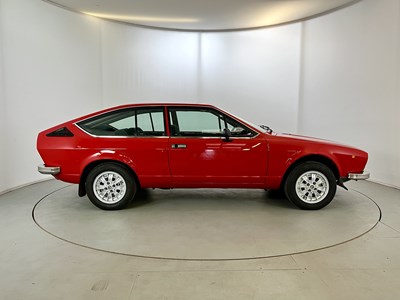 Lot 80 - 1977 Alfa Romeo Alfetta GTV 2.0