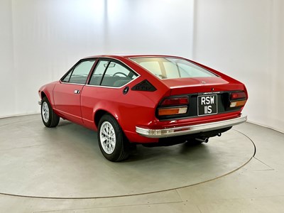 Lot 80 - 1977 Alfa Romeo Alfetta GTV 2.0