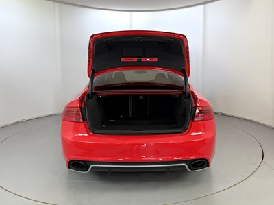 Lot 121 - 2013 Audi RS5
