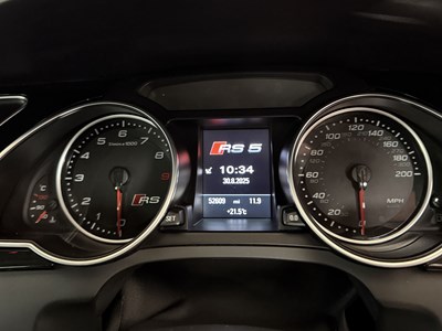 Lot 121 - 2013 Audi RS5