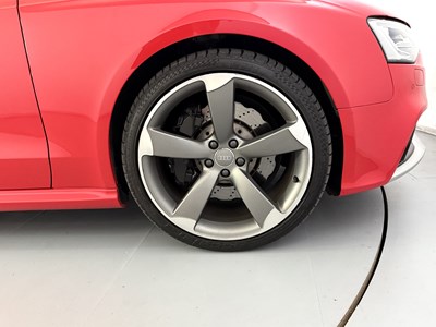 Lot 121 - 2013 Audi RS5