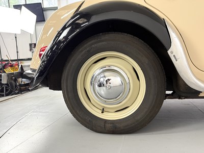 Lot 5 - 1954 Citroen Traction Avant