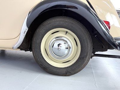 Lot 5 - 1954 Citroen Traction Avant