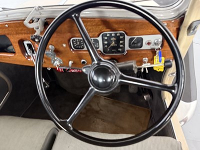 Lot 5 - 1954 Citroen Traction Avant