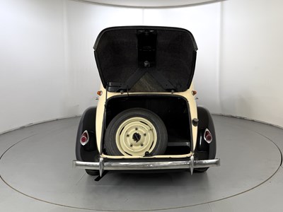 Lot 5 - 1954 Citroen Traction Avant