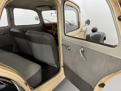 Lot 5 - 1954 Citroen Traction Avant