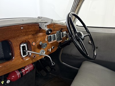 Lot 5 - 1954 Citroen Traction Avant