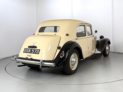 Lot 5 - 1954 Citroen Traction Avant
