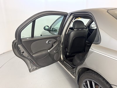 Lot 70 - 2002 MG ZT