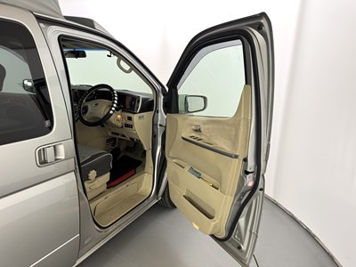 Lot 113 - 2006 Nissan Elgrand 4x4 Camper
