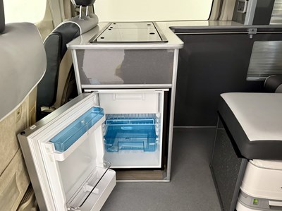 Lot 113 - 2006 Nissan Elgrand 4x4 Camper