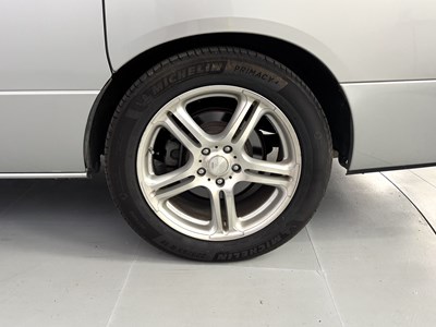Lot 113 - 2006 Nissan Elgrand 4x4 Camper