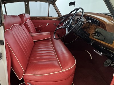 Lot 47 - 1960 Bentley S2
