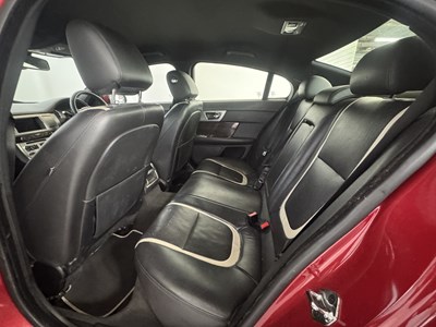Lot 48 - 2015 Jaguar XF