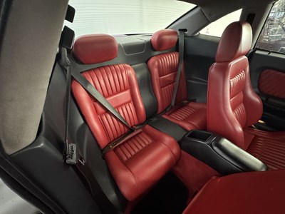 Lot 1 - 1999 Alfa Romeo GTV Lusso
